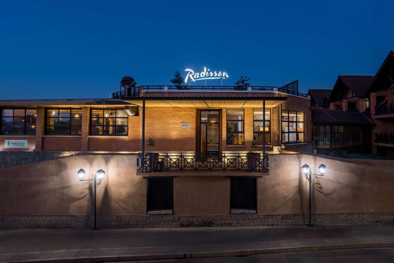 Radisson Hotel Tamboho Waterfront אנטננריבו מראה חיצוני תמונה