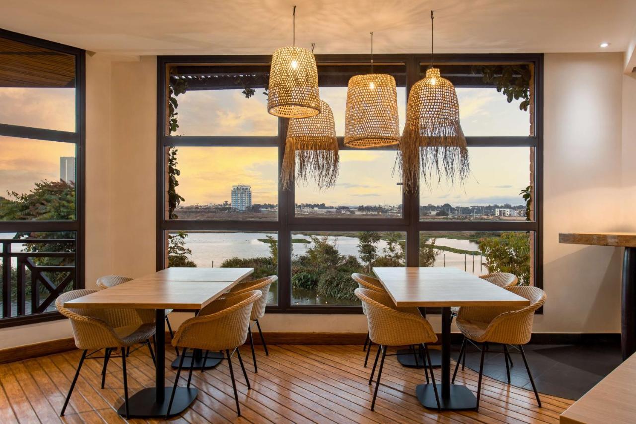 Radisson Hotel Tamboho Waterfront אנטננריבו מראה חיצוני תמונה