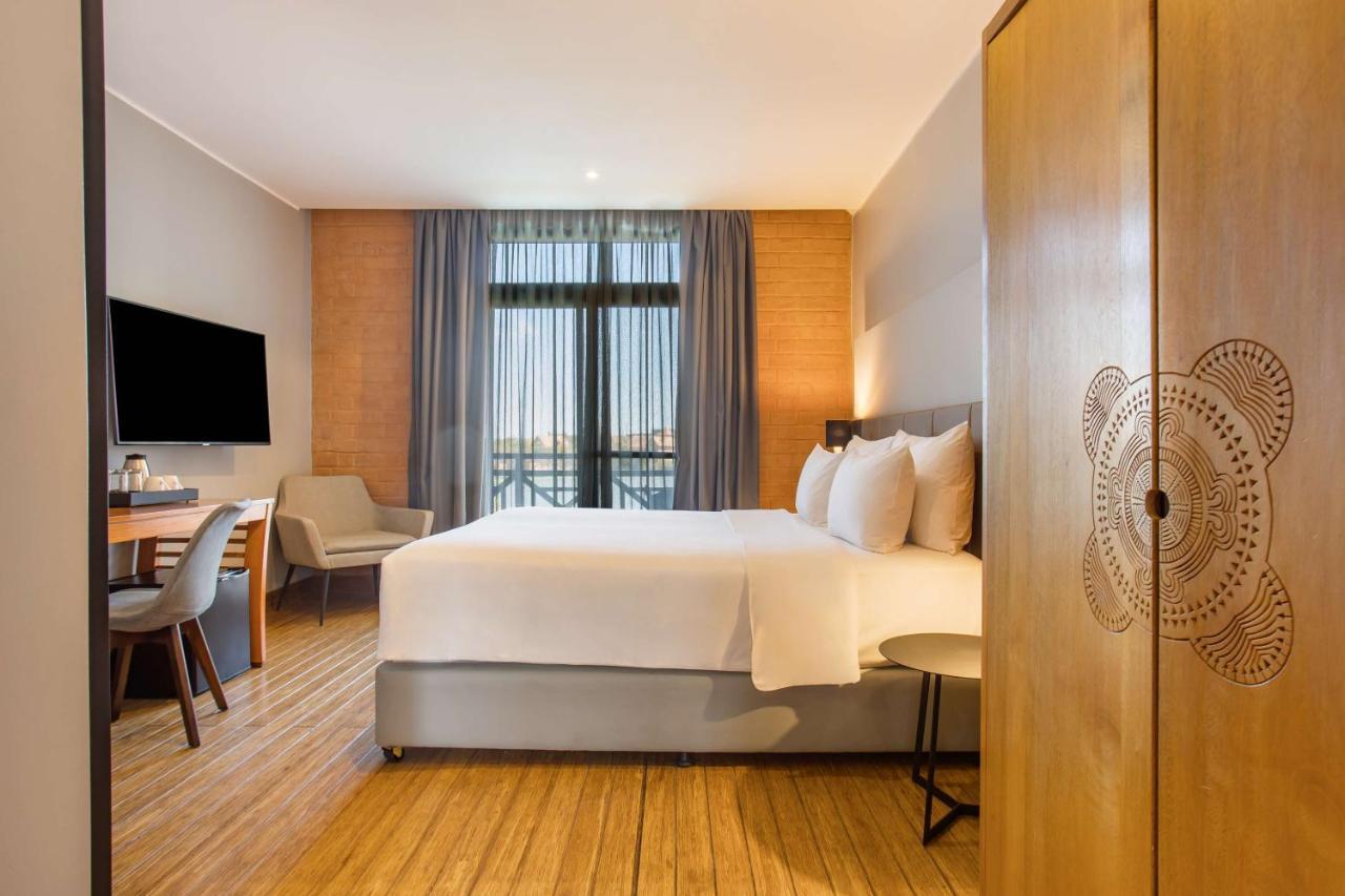Radisson Hotel Tamboho Waterfront אנטננריבו מראה חיצוני תמונה