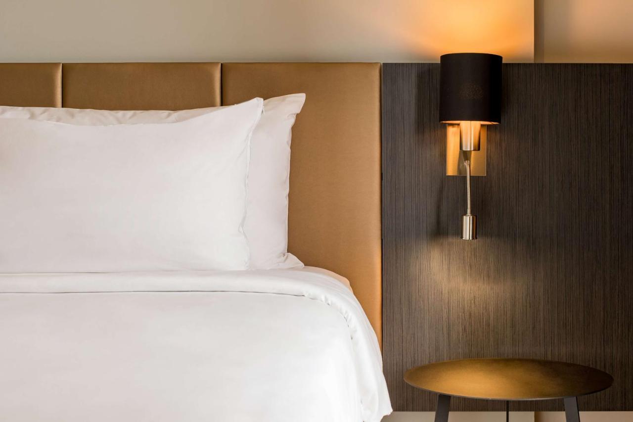 Radisson Hotel Tamboho Waterfront אנטננריבו מראה חיצוני תמונה