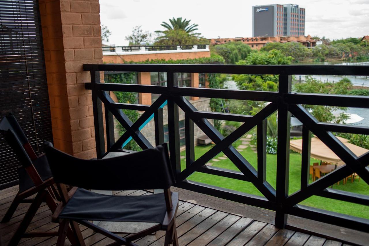 Radisson Hotel Tamboho Waterfront אנטננריבו מראה חיצוני תמונה