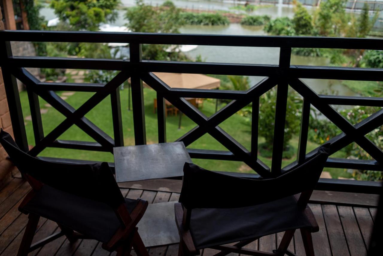 Radisson Hotel Tamboho Waterfront אנטננריבו מראה חיצוני תמונה